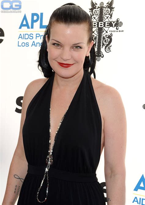 pauley perrette nude photos|Pauley Perrette Nude Porn Pics Leaked, XXX Sex Photos